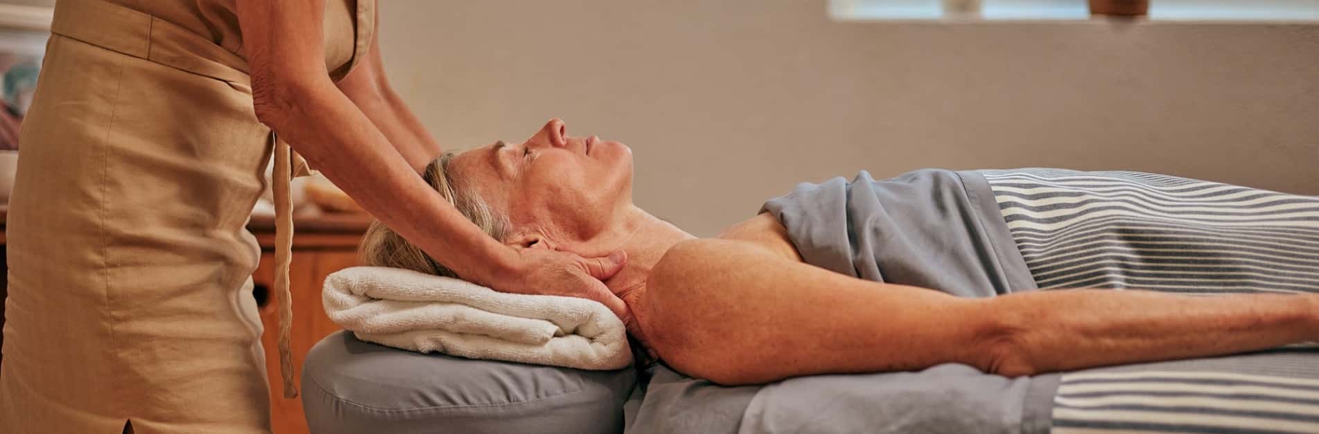 reef-house-day-spa-website-header-001